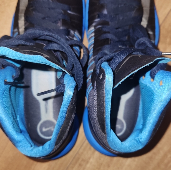 2012 Lunar Hyperdunk 2012+ | Black Blue Glow | Size M8 - Picture 6 of 9